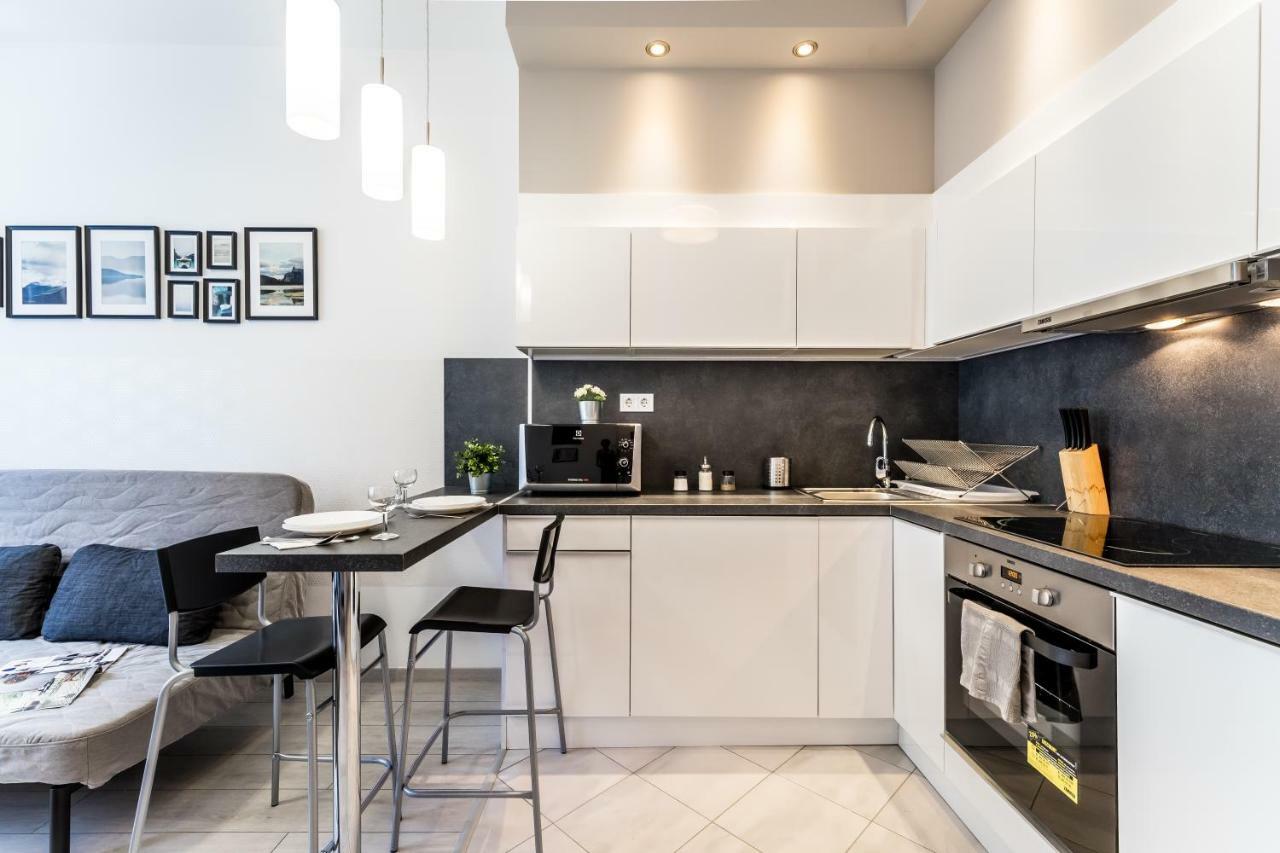 Fleur Creme Apartment Budapest Bagian luar foto